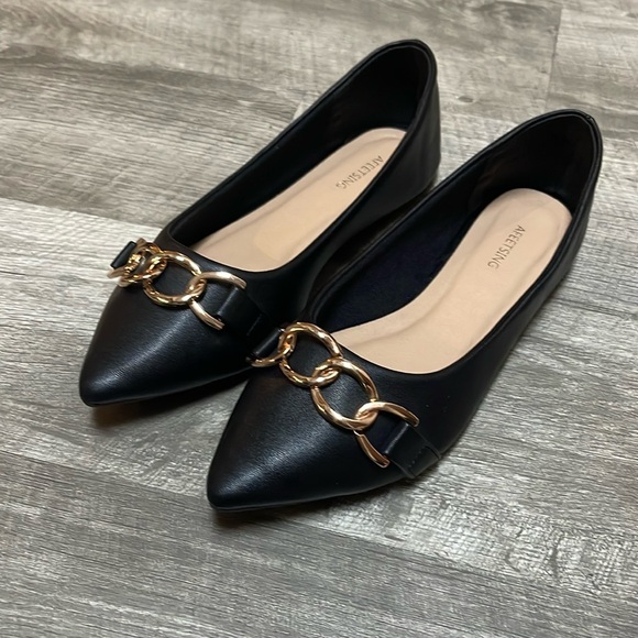 AFEETSING Black W/ Chain Link Flats - Picture 15 of 15